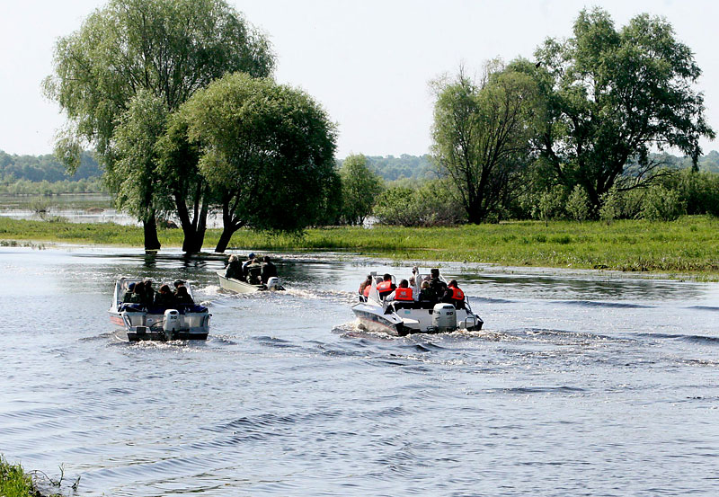 A boat trip along the Pripyat River