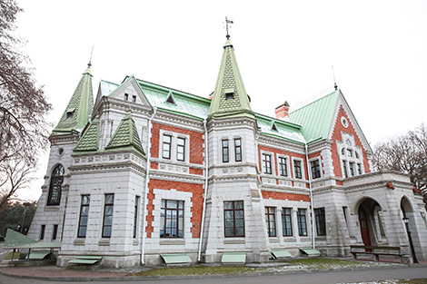 Палацава-паркавы комплекс Козел-Паклеўскіх у аграгарадку Красны Бераг
