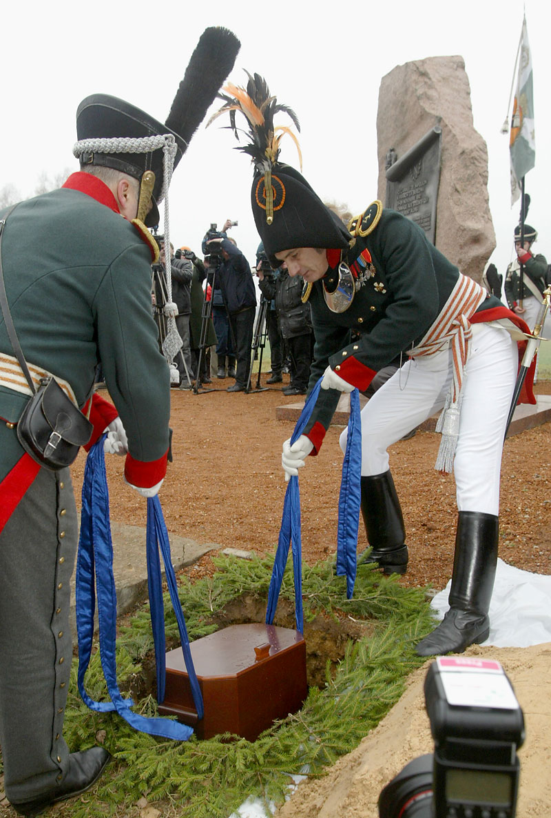 Перезахоронение праха солдат армии Наполеона в Борисовском районе