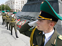 The Honor Guard at Victory Square