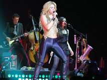 Shakira in Minsk Arena