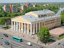 维捷布斯克雅库伯•科拉斯国家戏剧剧院
