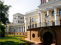 鲁缅采沃和帕斯科维奇宫。戈梅利市