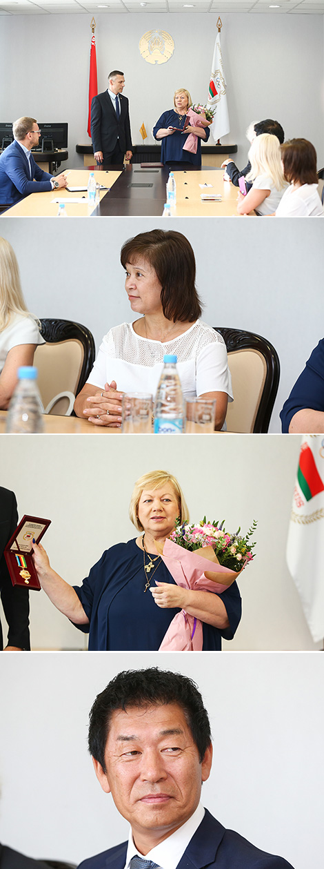 Церемония чествования главного тренера сборной Ирины Лепарской в НОК Беларуси 
