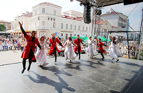 Day of Azerbaijan 2017 in Minsk: folk dances 