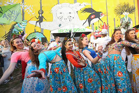 Фестиваль урбан-арта Vulica Brasil 2017 в Минске