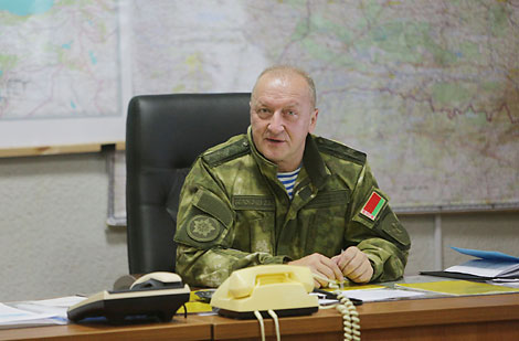 Belarusian First Deputy Defense Minister, Chief of the General Staff, Major-General Oleg Belokonev oversees the exercise on behalf of the Belarusian side