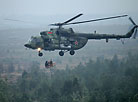 A Belarusian Mi-8 helicopter evacuates downed pilots