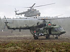 Высадка десанта из вертолета Ми-8