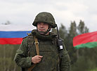 Belarusian and Russian army units practice interaction in defense and counteroffensive in the Osipovichsky exercise area