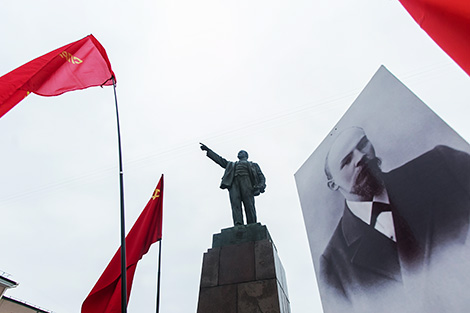 100 years on from the October Revolution in Belarus: commemorations, rallies, and reenactment of 1917 events