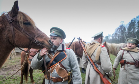 A WWI battle reenacted in Zabrodye village-museum