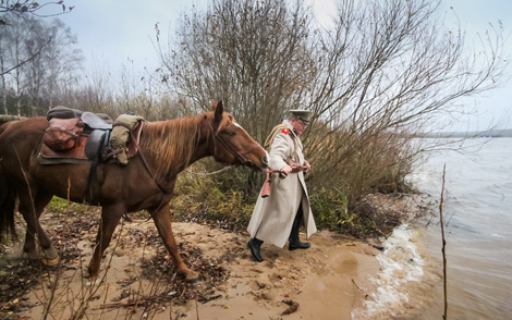 Cavalry on the march along the former front line