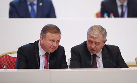 Prime Minister Andrei Kobyakov and Deputy Prime Minister Vladimir Semashko