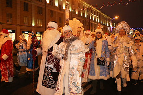 Parade of Father Frosts and Snow Maidens in Minsk