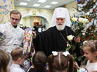 Metropolitan Pavel presents gifts to children with disabilities in Grodno