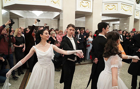 Big New Year's Eve Ball in the Bolshoi Theater of Belarus