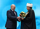 Mufti of the Muslim Religious Association in the Republic of Belarus Abu-Bekir Shabanovich is honored with the prize For Spiritual Revival