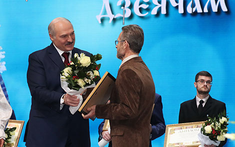 Special prize of the President is conferred on artist, member of the Belarusian Union of Artists Valery Slauk