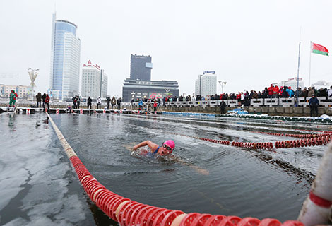 Адкрыты чэмпіянат па спартыўным зімовым плаванні 