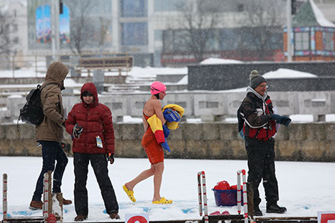 Адкрыты чэмпіянат па спартыўным зімовым плаванні 