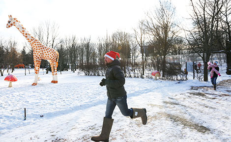 Funny race in felt boots in Minsk 