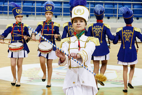 Горны, барабаны и равнение на знамя: финал конкурса парадно-церемониальных отрядов собрал более 500 пионеров со всей Беларуси