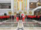 亚历山大•卢卡申科和国际足联代表卢卡斯•拉霍夫