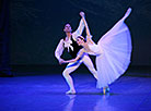Вальс из балета "Шопениана": Анна Фокина и Игорь Артамонов