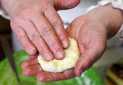 Беларуская аўтэнтычная кухня: старадаўнія рэцэпты збіраюць у Полацкім раёне