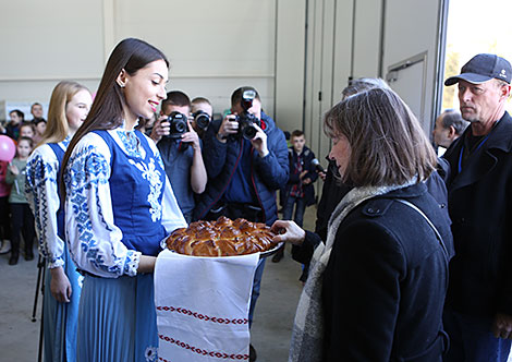 FAI Young Artists Contest 2018: известные космонавты и астронавты встретились с юными художниками в Минске