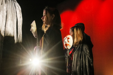 Экскурсия в закулисье: 