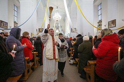 Easter mass at St Joseph Church in Volozhin