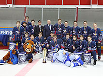 Турнир юных звёзд белорусского хоккея "Олимпийские надежды": чемпионские амбиции и награды из рук Президента