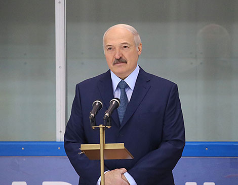 Лукашенко юным хоккеистам: Вы - наша надежда и не только олимпийская