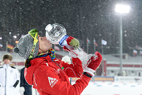 Nadezhda Skardino won a Small Crystal Globe