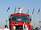 Belarus' strongmen compete in MAZ truck pull at Leisure 2018 expo opening