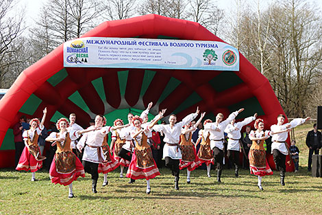 The music band Belye Rosy performs during the opening ceremony of the Neman Spring festival