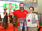 BelTa shows Slutsk belts at Mass Media in Belarus expo