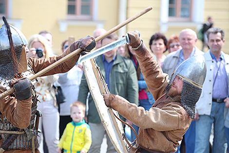 Историческая реконструкция 