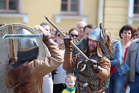 Историческая реконструкция 