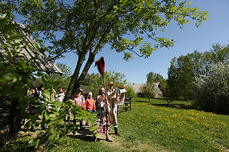 Belarusian rite Turov round dance 