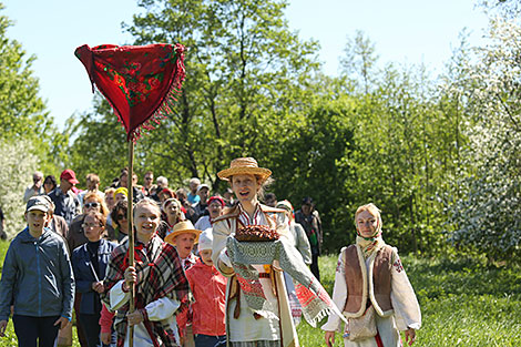 Belarusian rite Turov round dance 