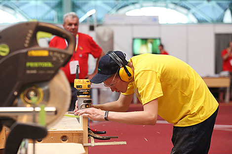 WorldSkills Belarus 2018: на секцыі па цяслярнай, сталярнай справе і вытворчасці мэблі