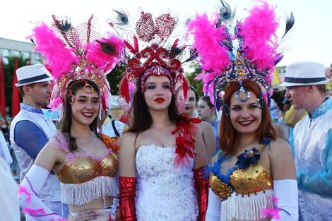 Theatrical parade in Grodno