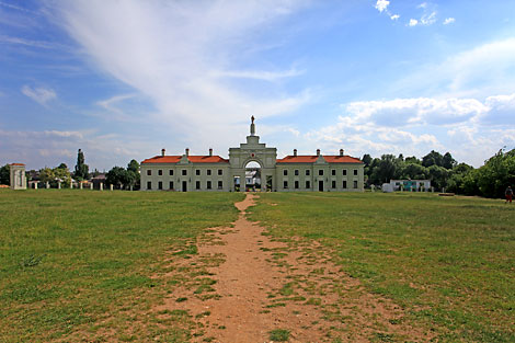 Дворец в Ружанах