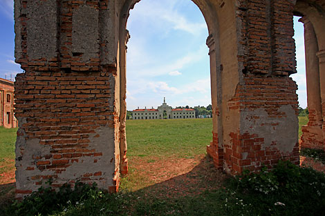 Palace in Ruzhany