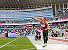 Юлия Леонтюк (Беларусь) во время соревнований по толканию ядра