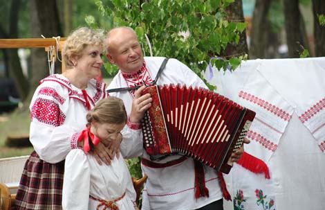 Berahinya traditional culture festival