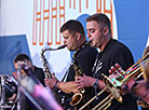 Minimal Groove Band